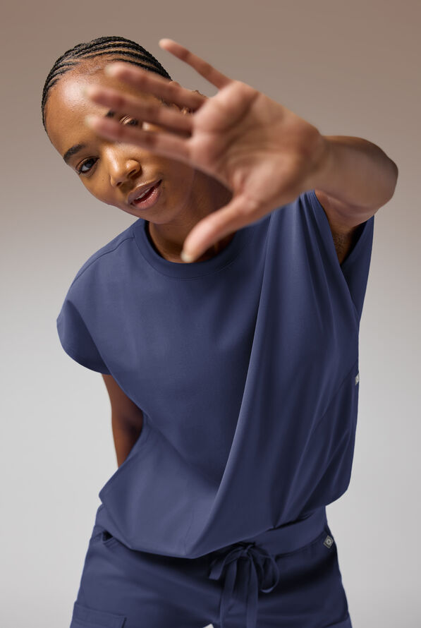 DM Crew Top - Navy - 7