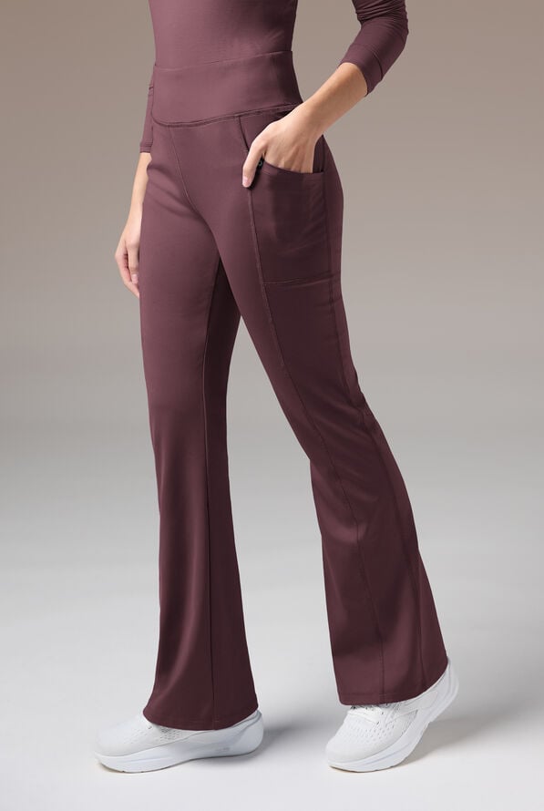 ALPHA K FLARE LEG PANT - Regular - UA Loam - 1
