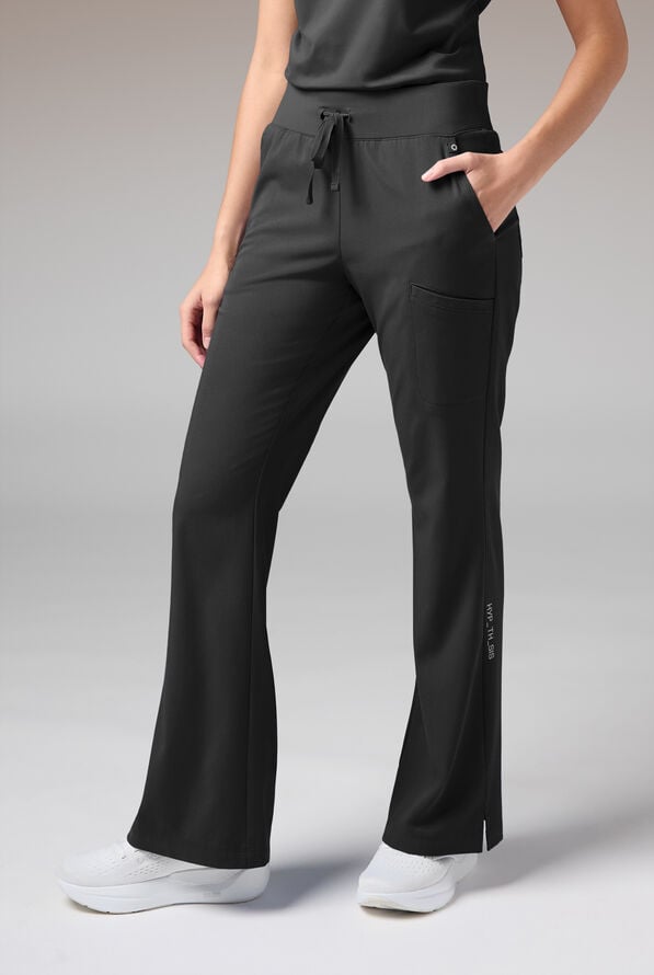 BETA FLARE LEG PANT - Jet Black - 1