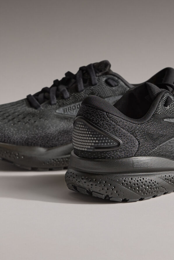 Brooks Women's Ghost 16 Black Athletic Lace Up Nursing Shoes - null - 8