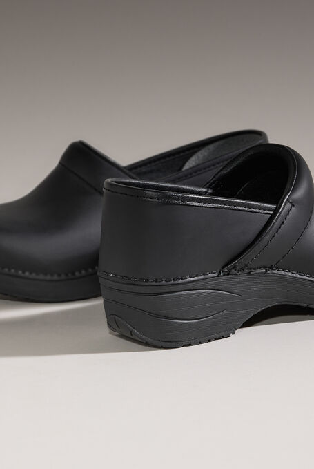 Dansko Women's XP 2.0 Black Waterproof Clogs - Black - 8