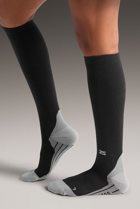 Zensah Unisex 15-20 mmHg Moderate Compression Socks - Black - 3