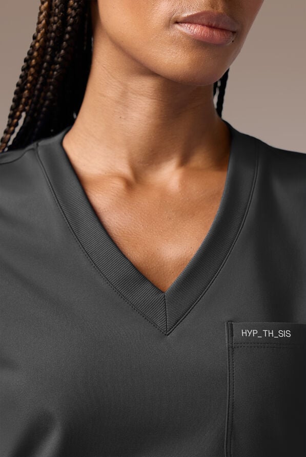 BETA K V-NECK SHIRT - Jet Black - 4