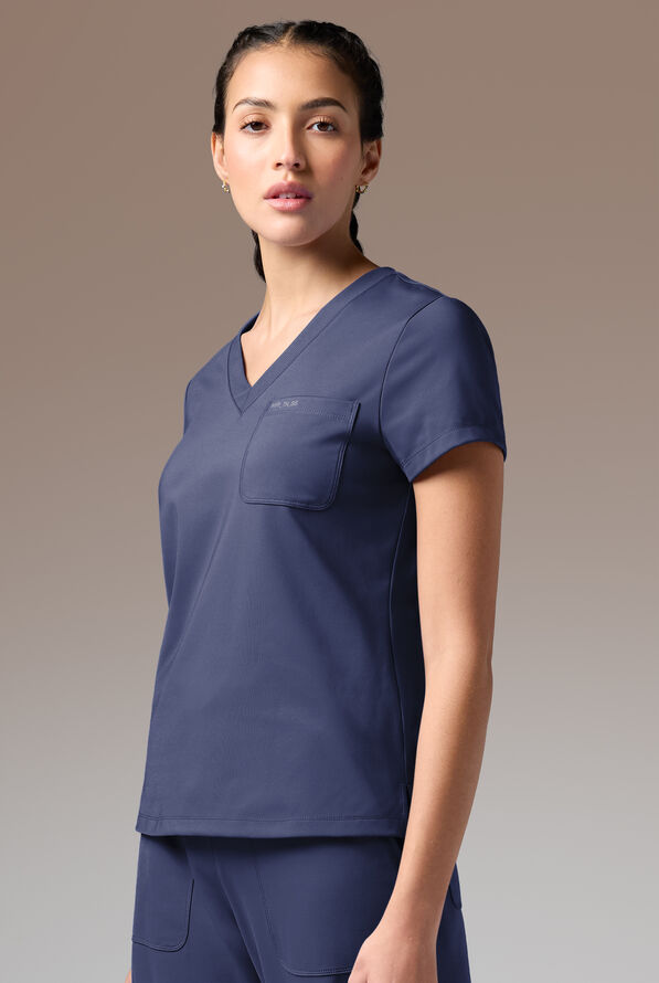 BETA K V-NECK SHIRT - Navy - 5