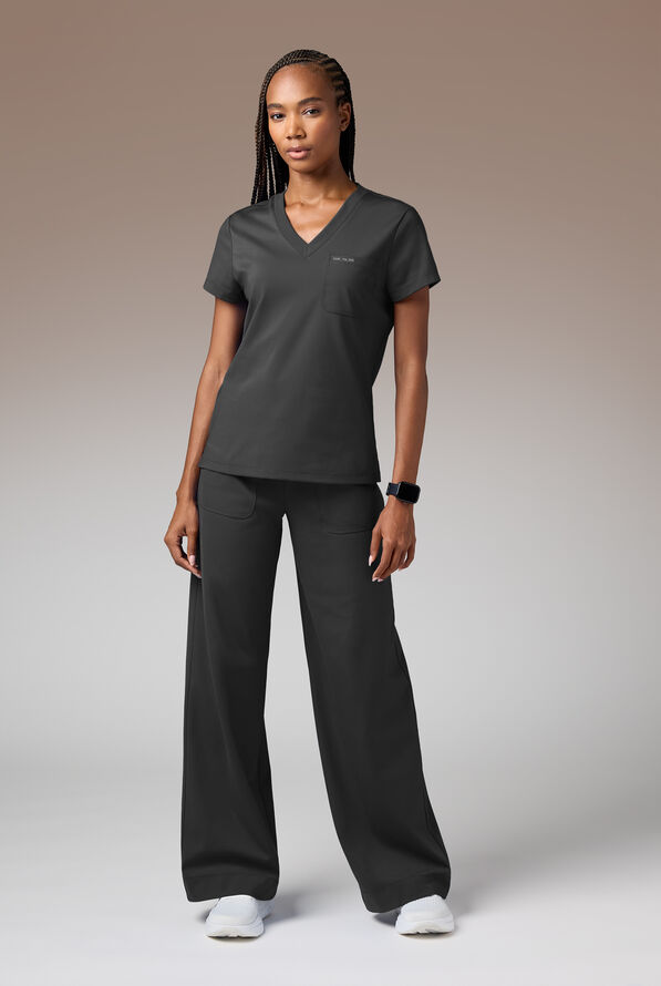 BETA K V-NECK SHIRT - Jet Black - 2