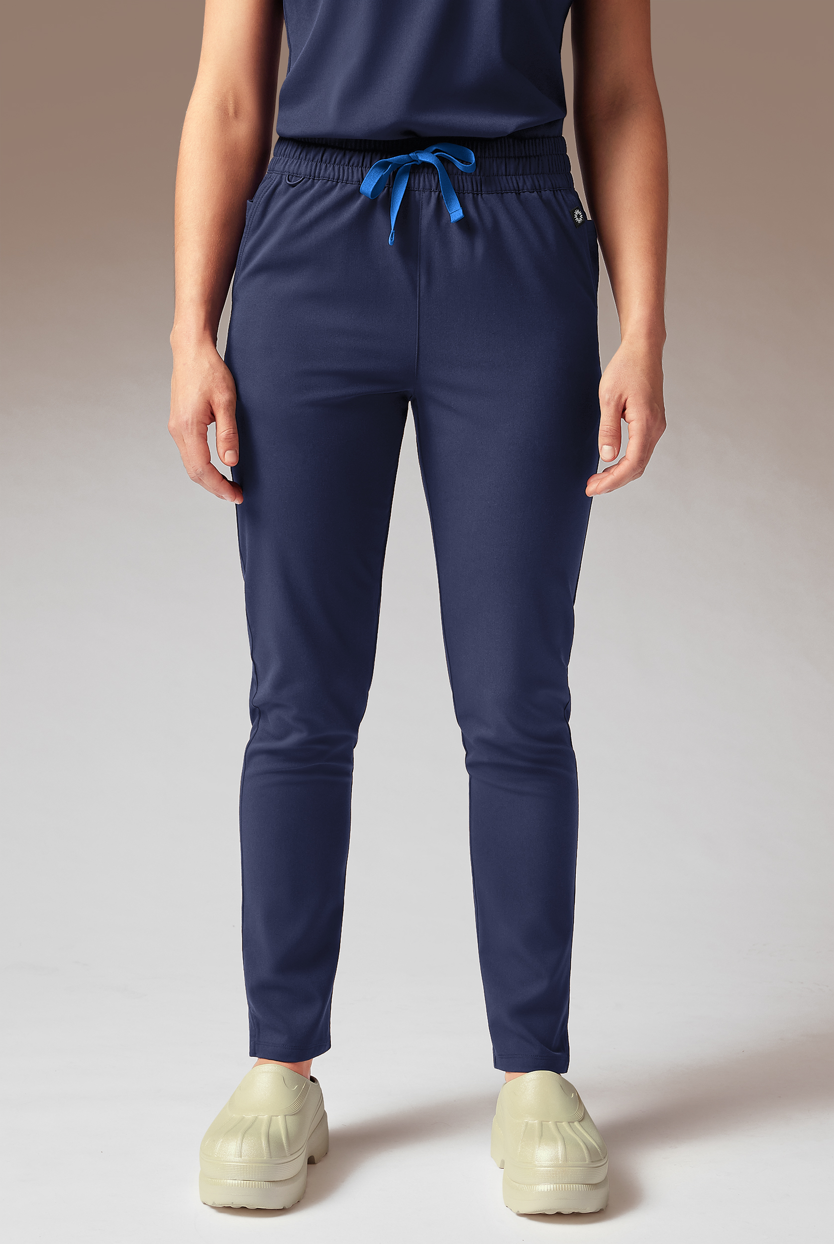 Hypothesis A-D All Duty Women’s 6-Pocket Slim Straight-Leg Scrub Pant