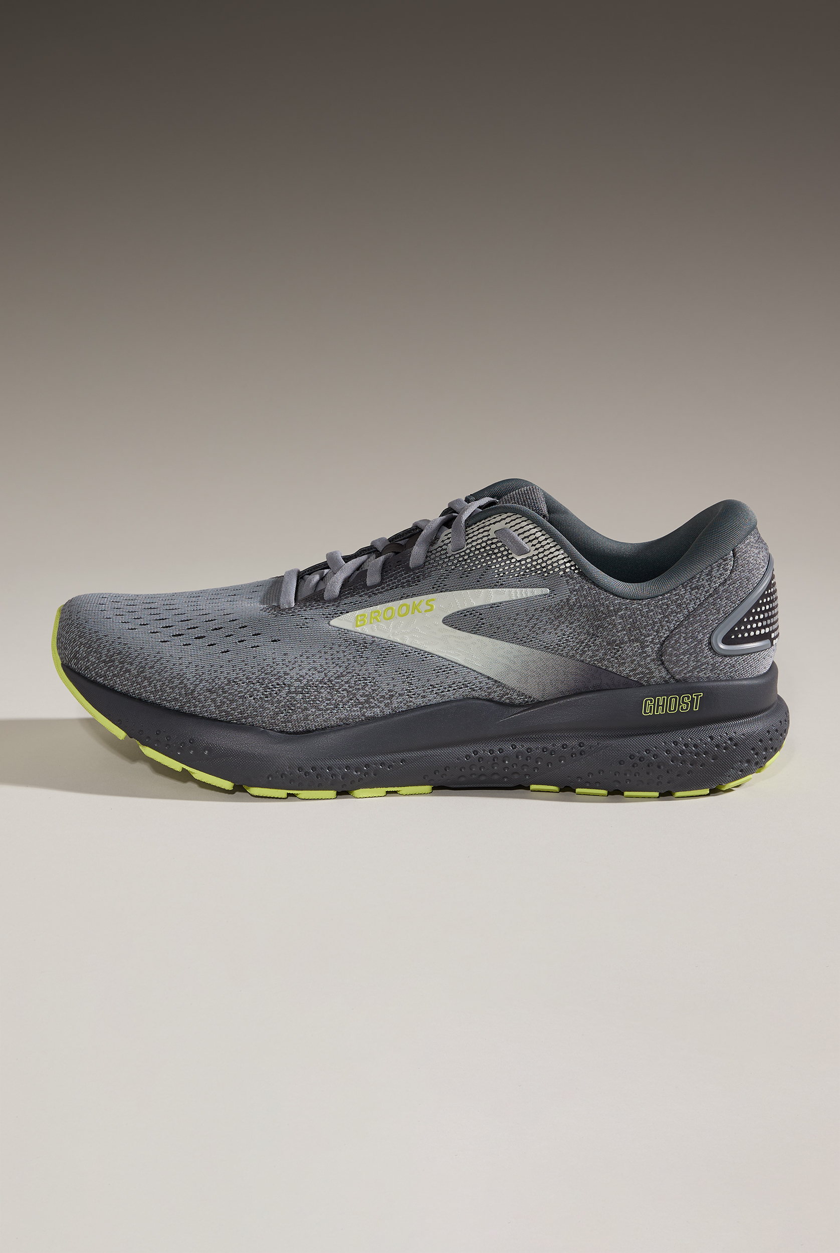 Brooks Men's Ghost 16 Primer/Grey/Lime Athletic Lace Up Nursing Shoes