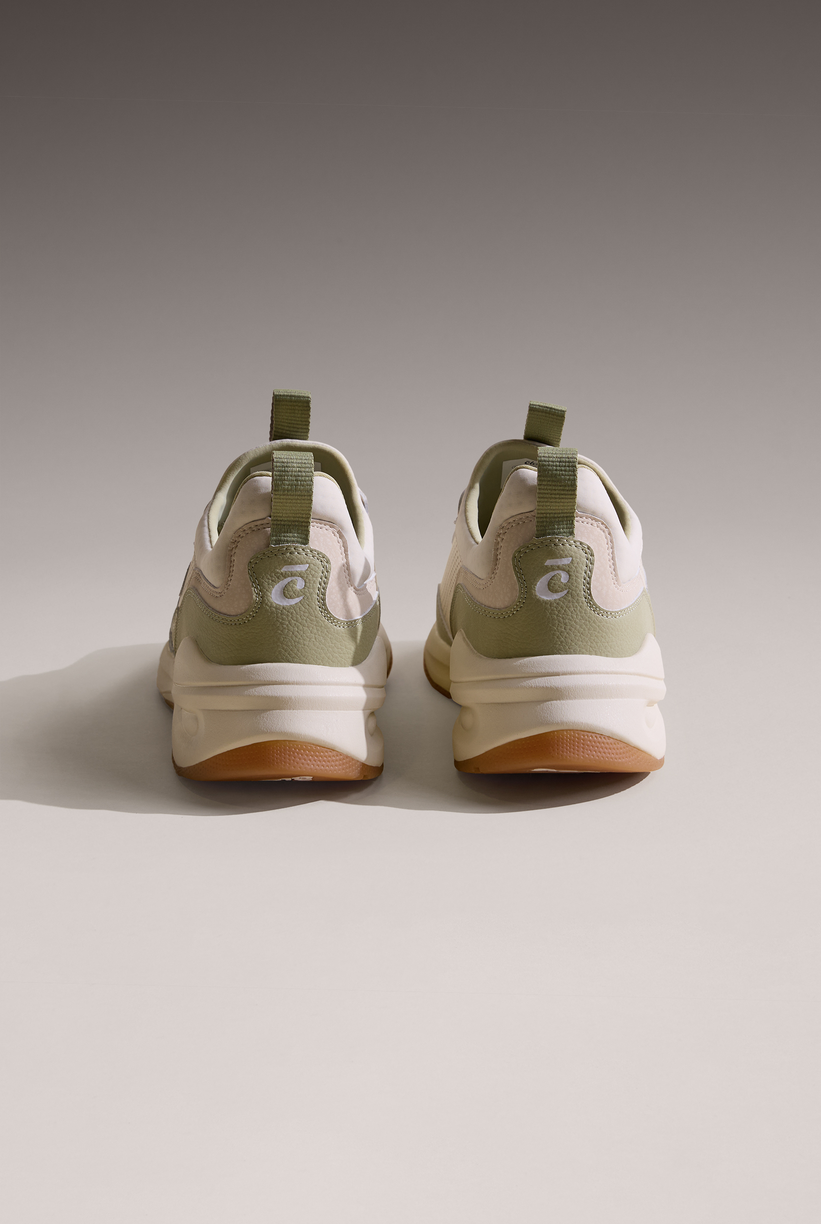 Clove Women's Strada White / Sage / Gum Athletic Lace up Shoe